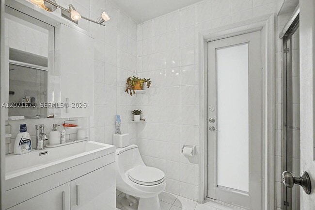 Building Photo - 7100 SW 119th St