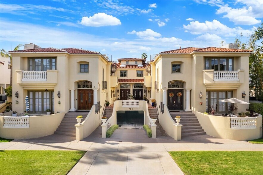 street view - 723 S Broadway