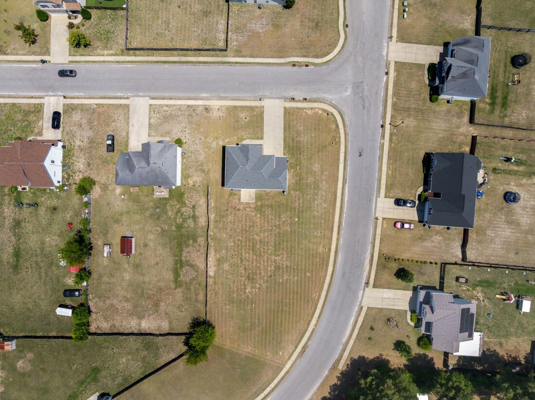 Building Photo - 121 Feathers Ln