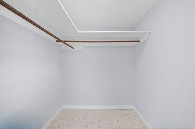 Building Photo - 3220 NE 7th Pl