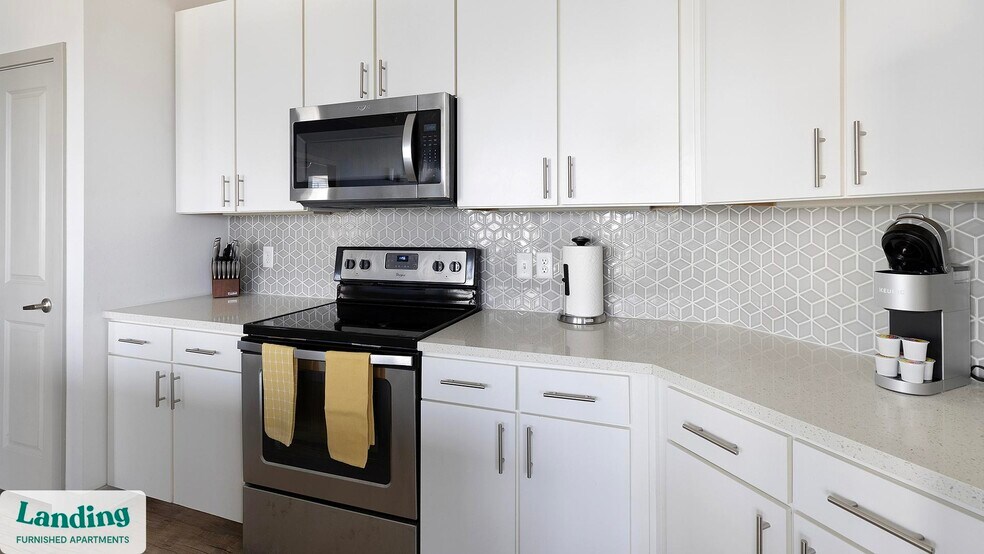 Building Photo - 1852 E Northside Dr