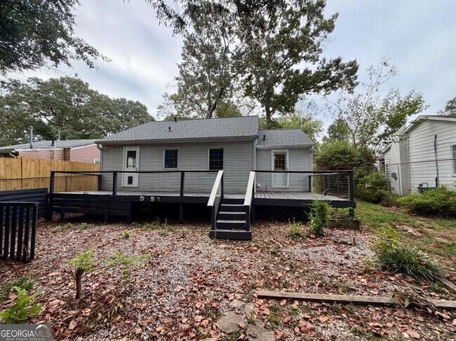 Building Photo - 4096 Adrian St