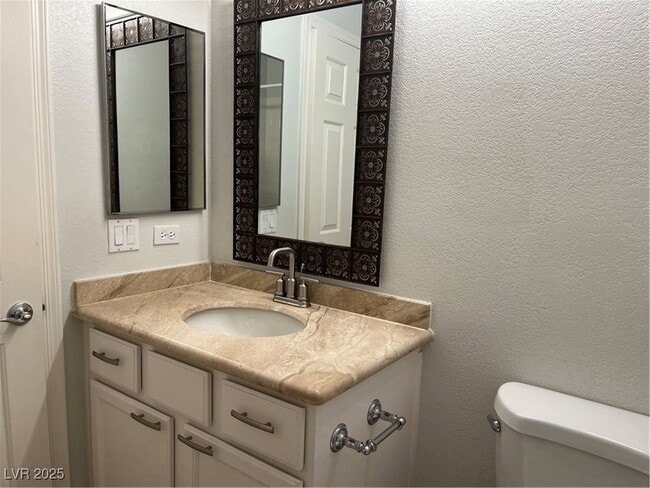 Building Photo - 1450 San Juan Hills Dr