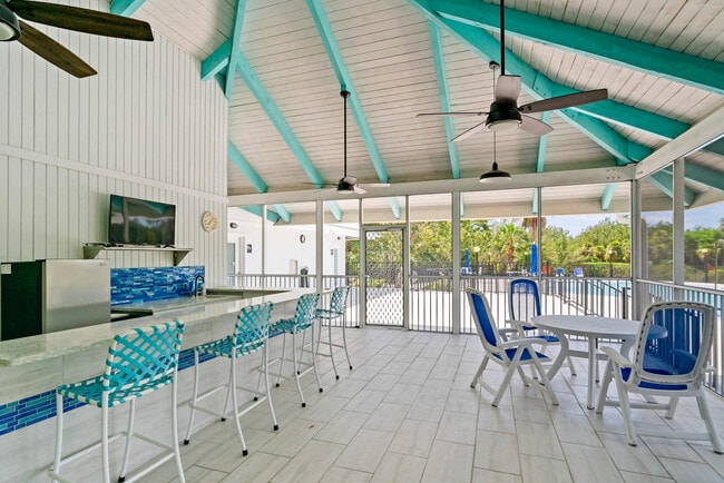 Building Photo - 7101 Gulf of Mexico Blvd