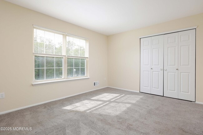 Building Photo - 90 Puffin Glade