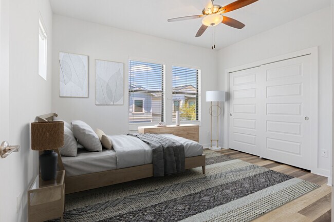 Building Photo - 1114 N Olive St