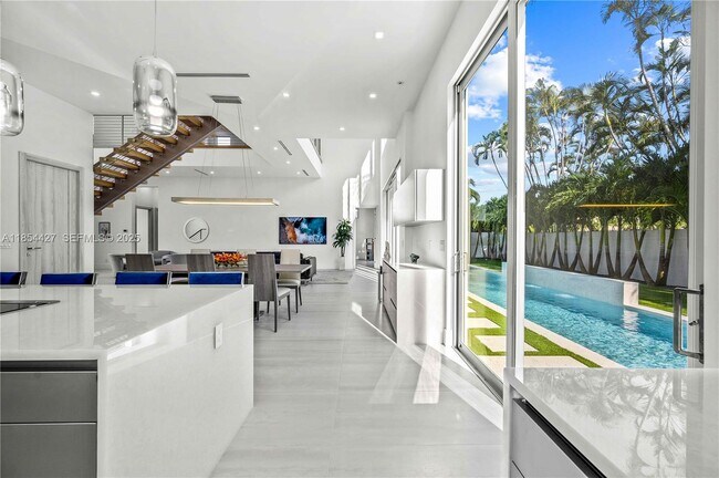 Building Photo - 2628 Marcinski Rd