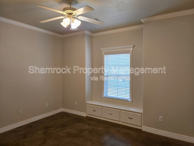 Building Photo - 1304 Fort Collins Dr
