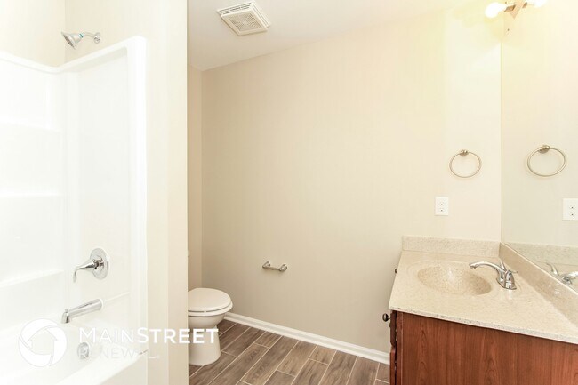 Building Photo - 4211 Pegwell Ave