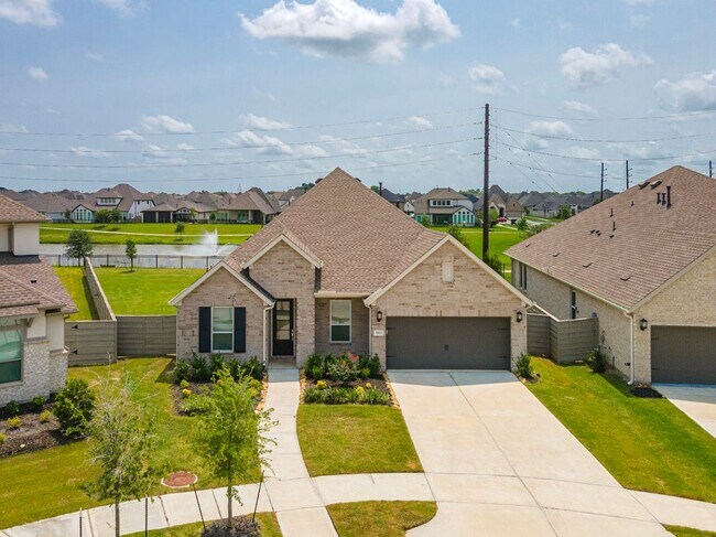 Building Photo - 5003 Park Willow Dr