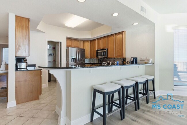 Building Photo - 2668 Beach Blvd