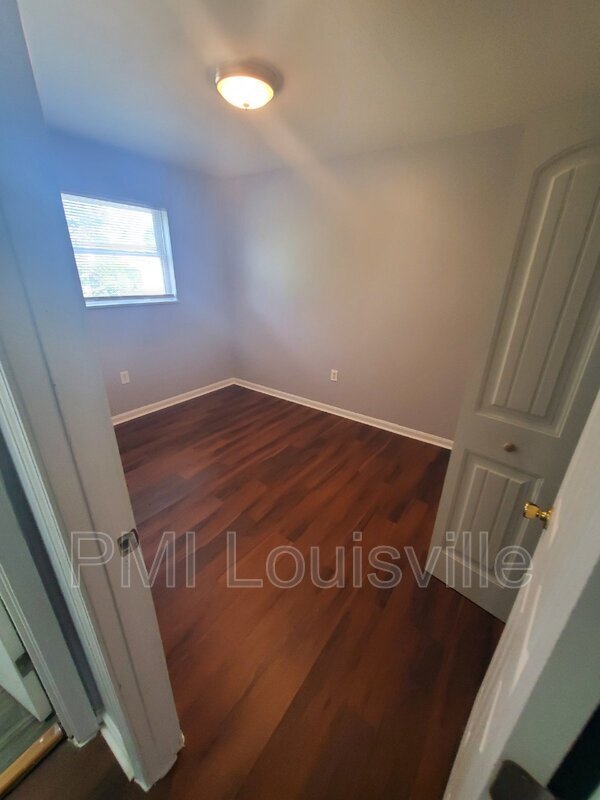 Building Photo - 5511 Yucca Ln