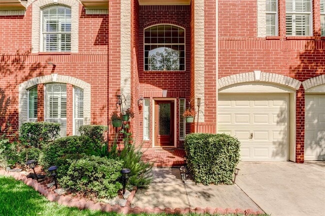Building Photo - 1138 Jasons Bend Dr