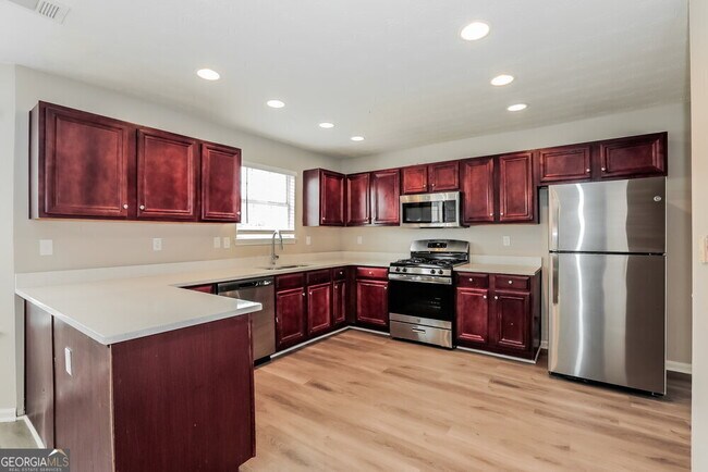 Building Photo - 45 Keyton Dr