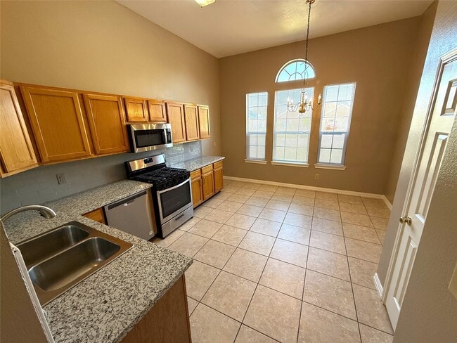 Building Photo - 1413 29th Ave N