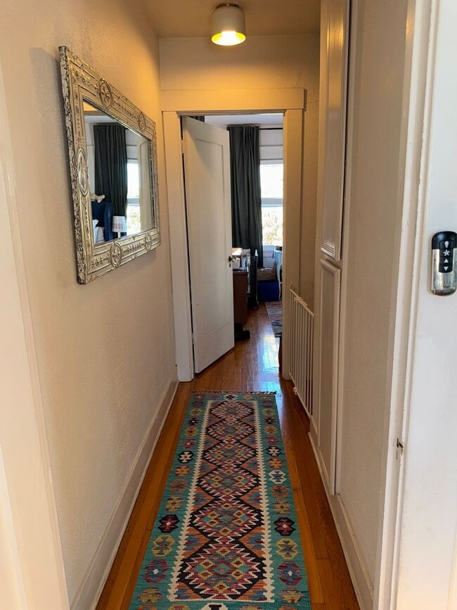 Building Photo - Spanish Style Architectural Gem in the Heart of Altadena - Available Early June