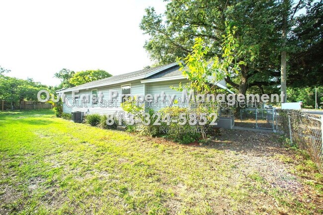 Building Photo - 4811 N 30th St