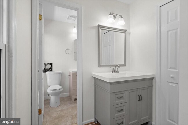 Building Photo - 5522 Conistone Ct