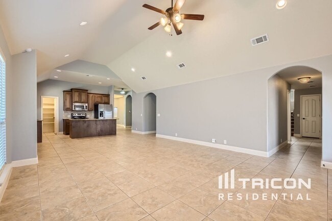 Building Photo - 5453 Red Rose Trail