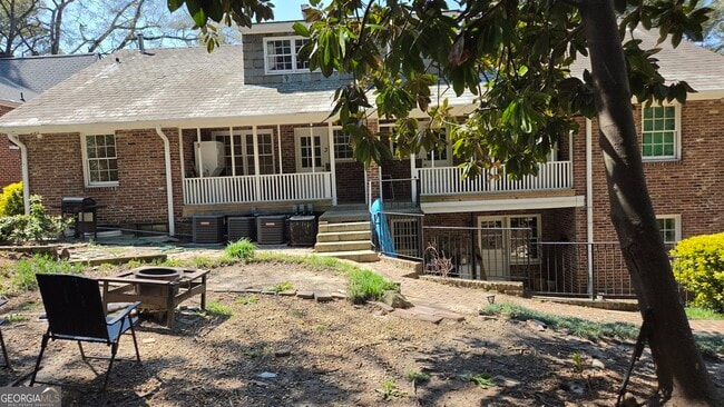 Building Photo - 1845 Monroe Dr NE