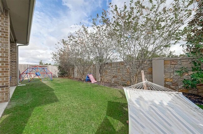 Building Photo - 29026 Crystal Rose Ln