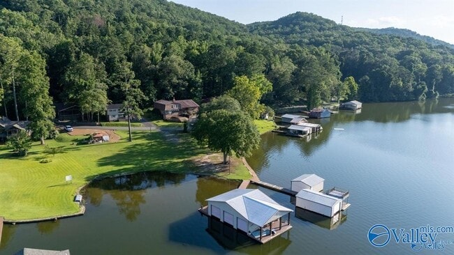 Building Photo - 4125 Hide Away Dr