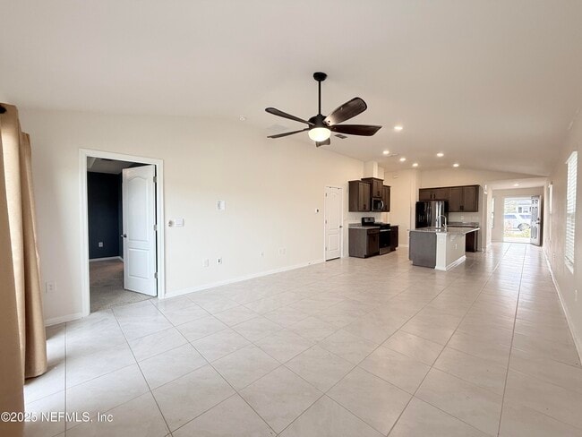 Building Photo - 86221 Mainline Rd