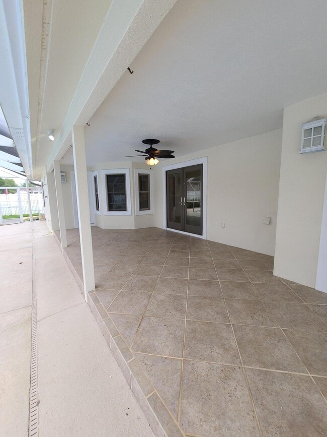 Building Photo - 1905 Catamaran Dr