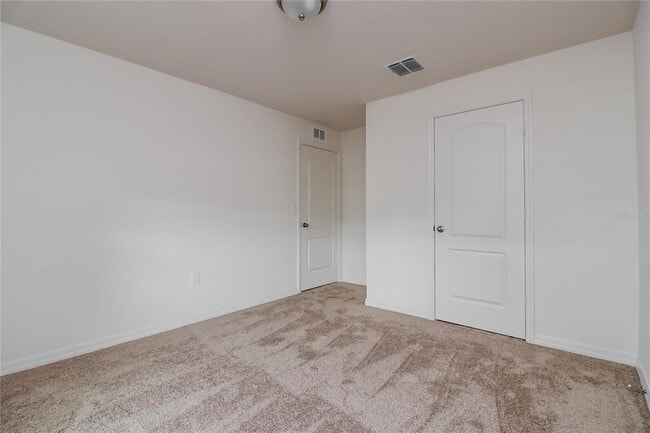 Building Photo - 2136 Peyto Wy