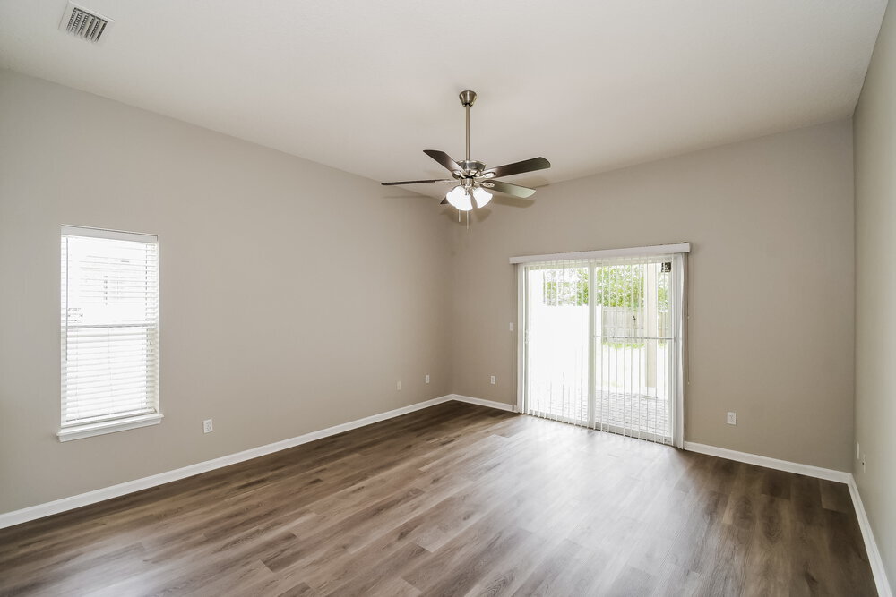 Building Photo - 3325 Horseshoe Trail Dr