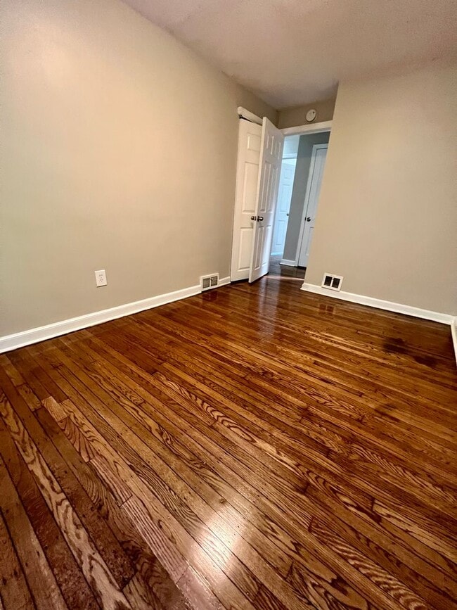 Building Photo - Newly Renovated 3-Bedroom Single Family Home in Darby! Available NOW!