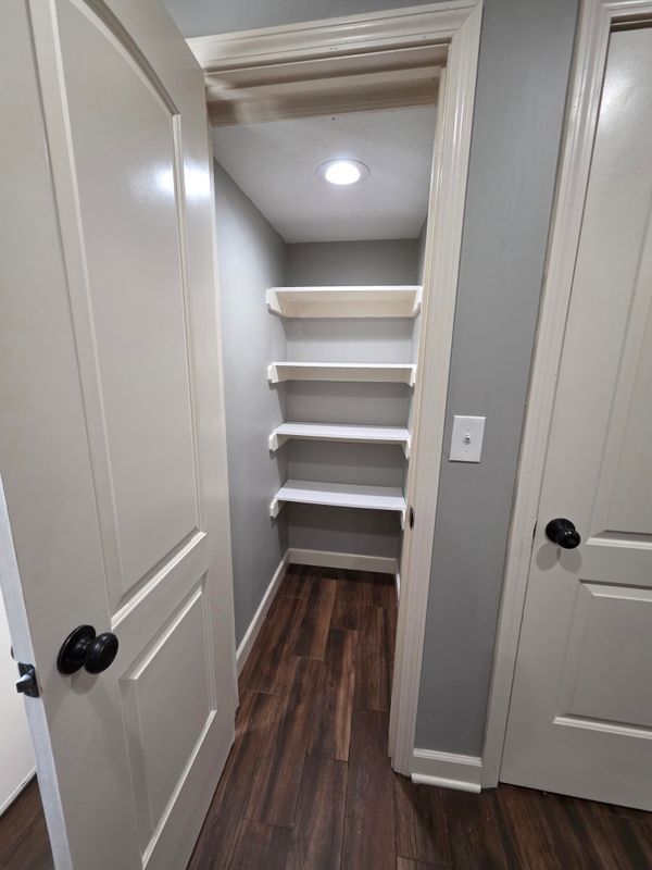 Building Photo - 10826 E Ayers Ave