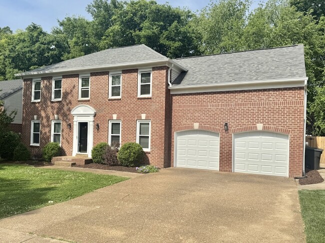 Building Photo - 1370 Buckingham Cir