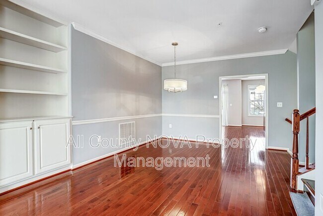 Building Photo - 1609 Poplar Run Dr