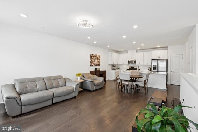 Building Photo - 259 Aaron Truehart Wy