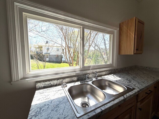 Building Photo - North - Crossing the Finish Line!