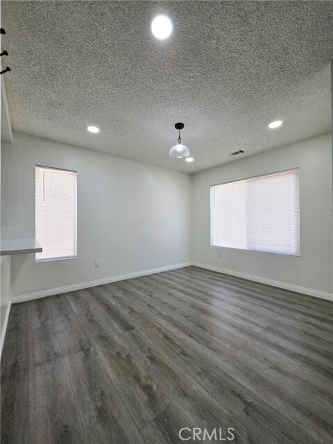 Building Photo - 13568 Live Oak St
