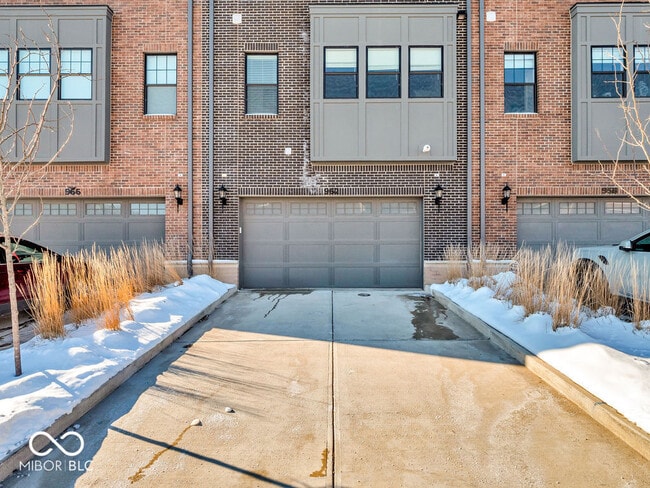 Building Photo - 962 Berkhamsted Ln