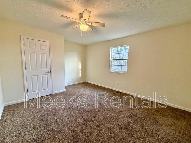 Building Photo - 166 Mt Vernon Ln