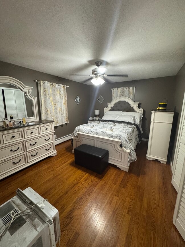 Building Photo - 230 Stonybrook Rd