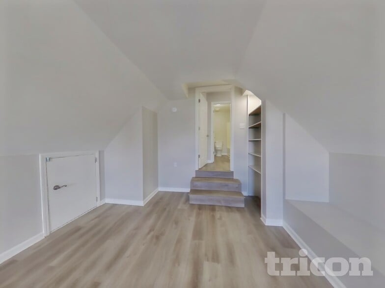 Building Photo - 800 Chaney Woods Dr
