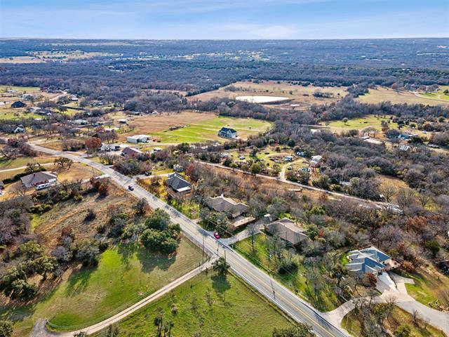 Building Photo - 6437 Silver Creek Azle Rd