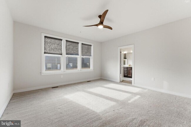 Building Photo - 13331 Launders St