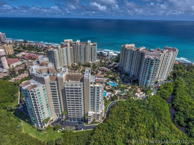 Building Photo - 3700 S Ocean Blvd