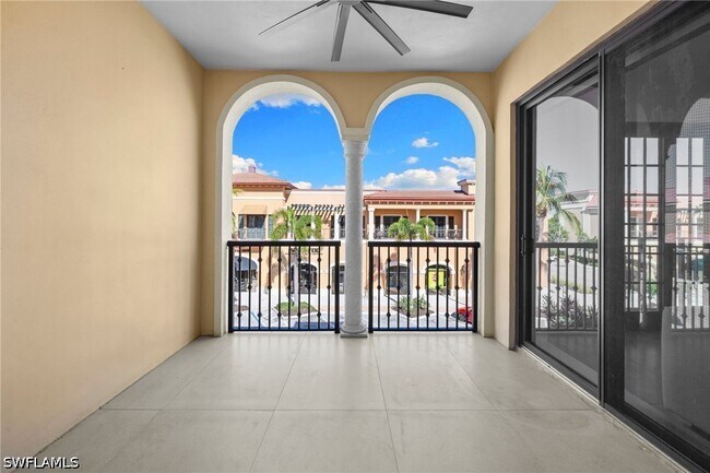 Building Photo - 23191 Fashion Dr