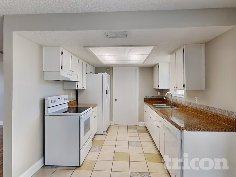 Building Photo - 1478 Pawnee St