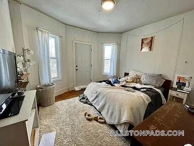 Building Photo - 84 Allston St