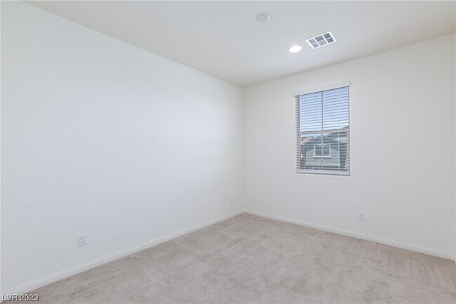 Building Photo - 10117 Heron Lake Ave