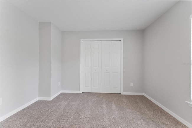 Building Photo - 9461 N Sandree Dr