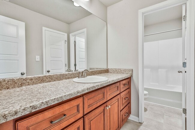 Building Photo - Spacious 5BR Home in Senoia — Golf Cart to Downtown